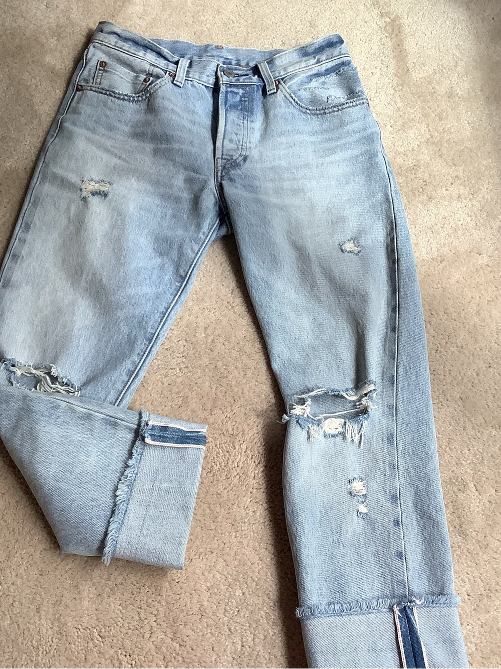 Levi’s selvedge 501 made in Mexico. 26 x 28